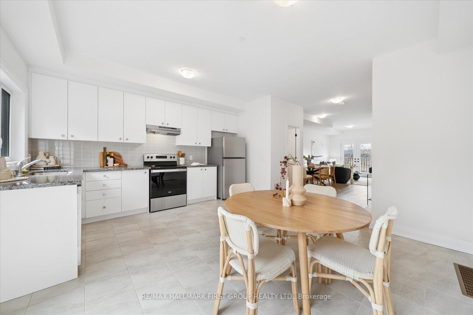 79 Marret Lane photo 10
