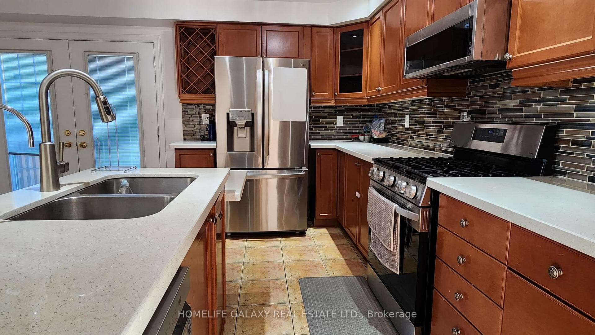 9 Brind Sheridan Court photo 10