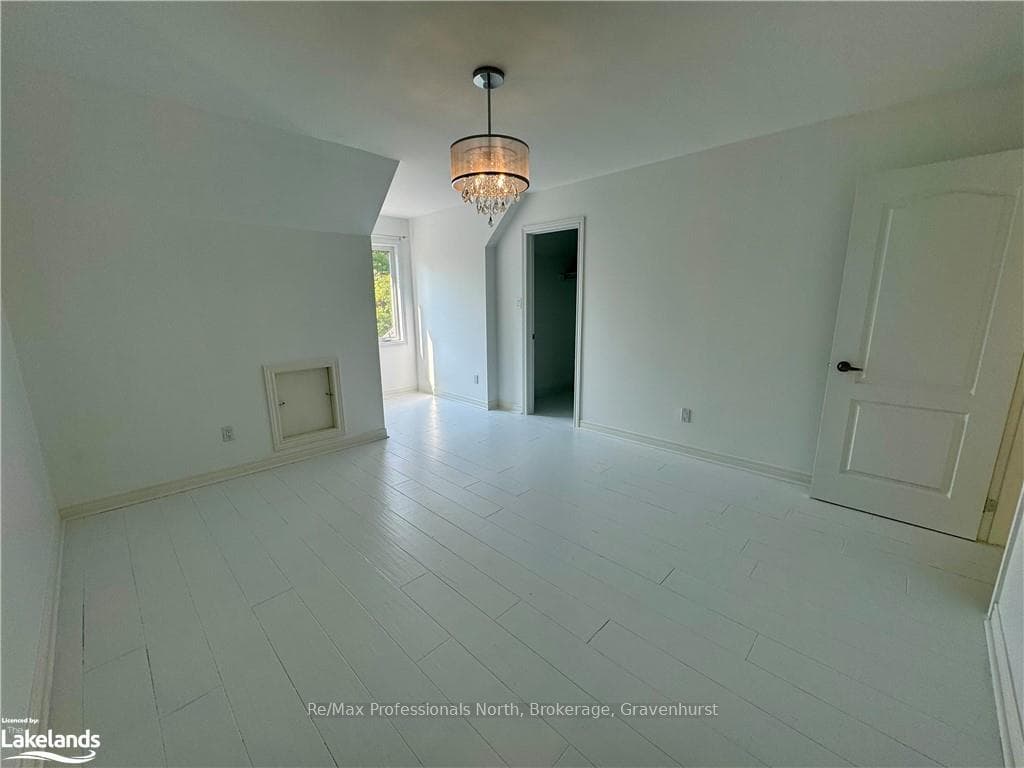20 BREAKWATER Court photo 25