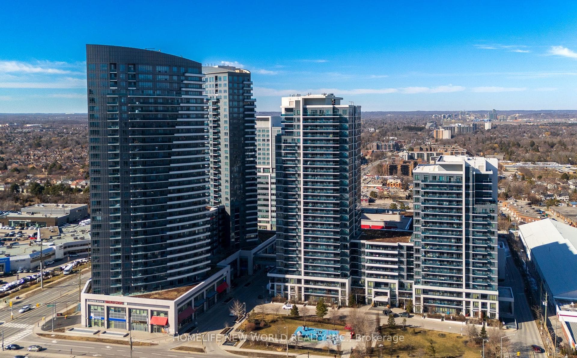 7165 Yonge Street Unit Ph201 photo 31