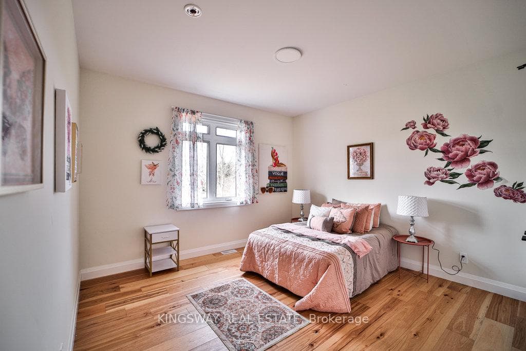 651 Dudley Road photo 39