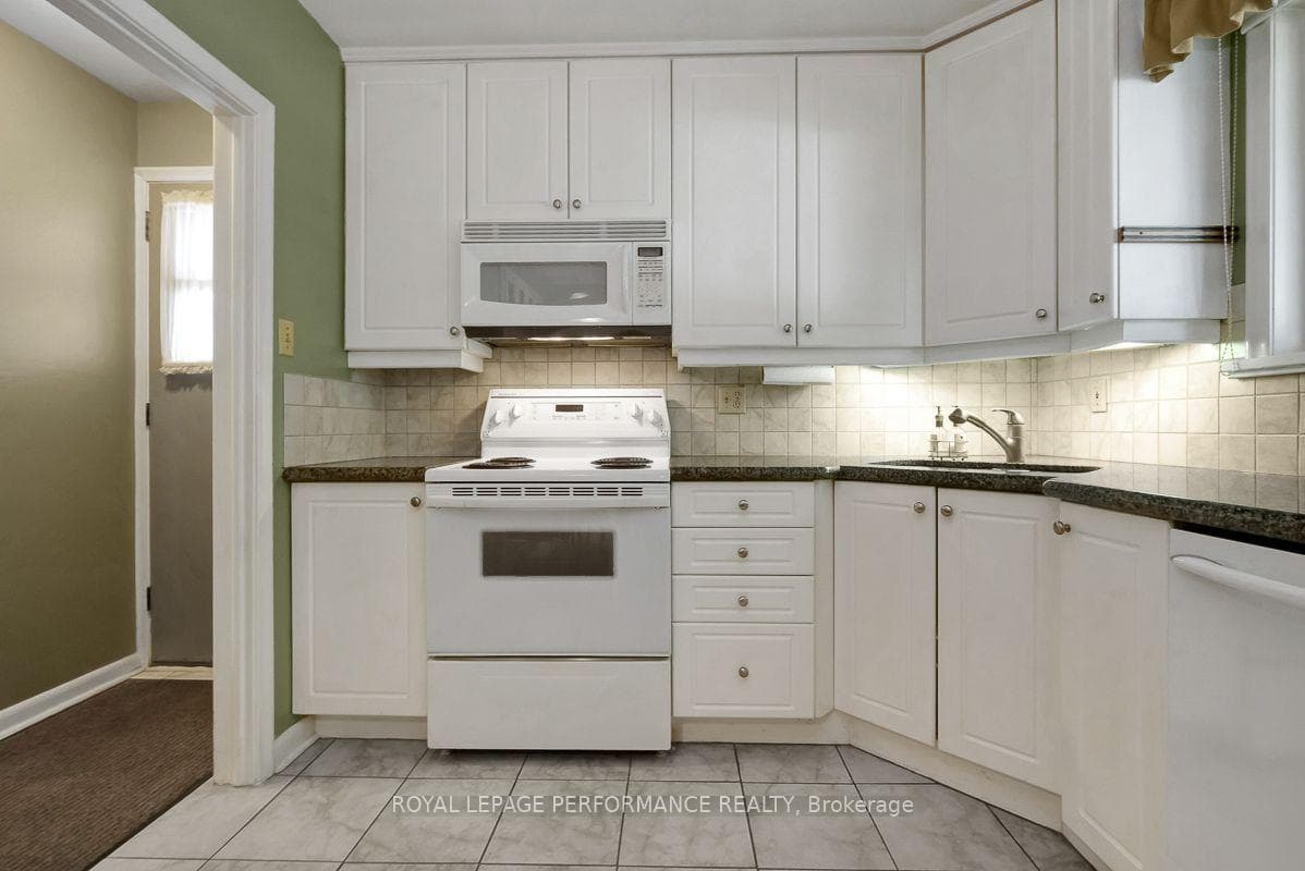2038 Arch Street photo 7