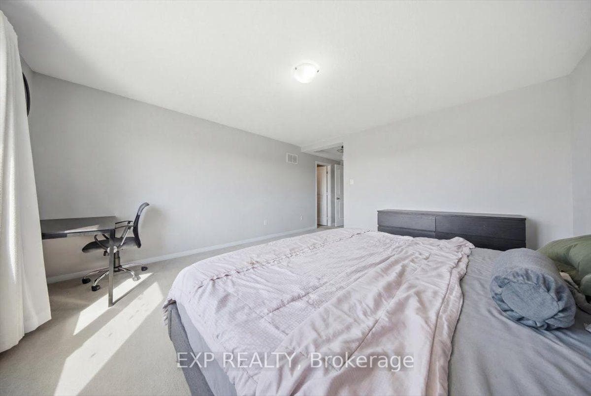 92 Riddell Street photo 12