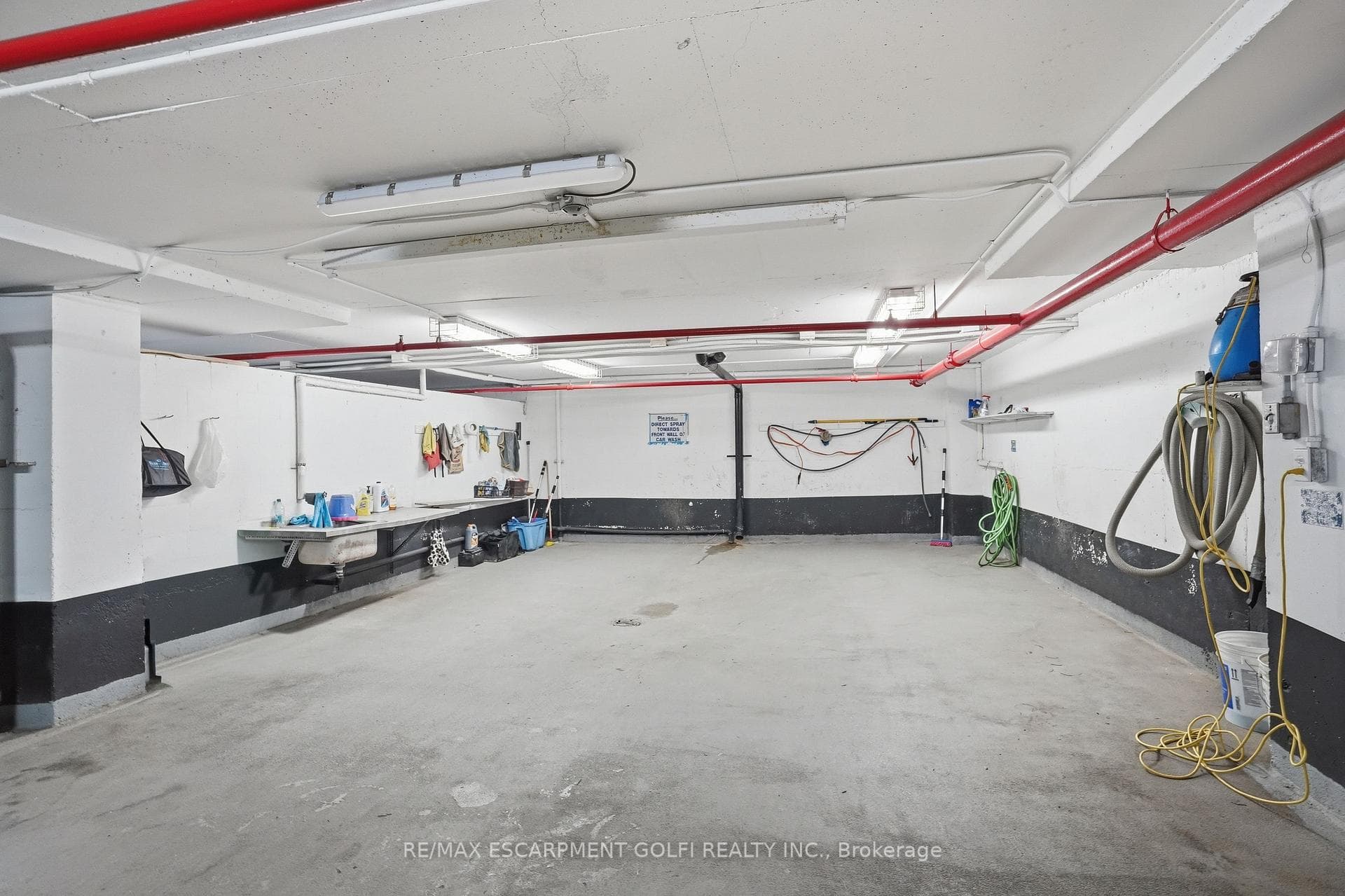 7 Gale Crescent Unit B3 photo 30