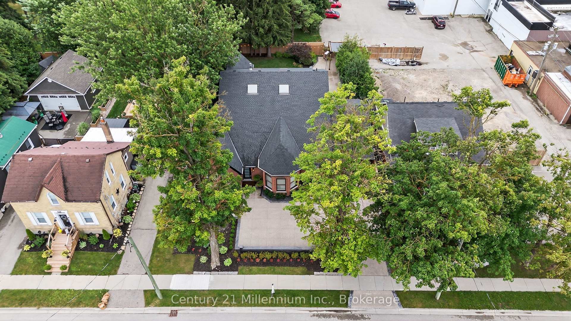 124 Frederick Street photo 42