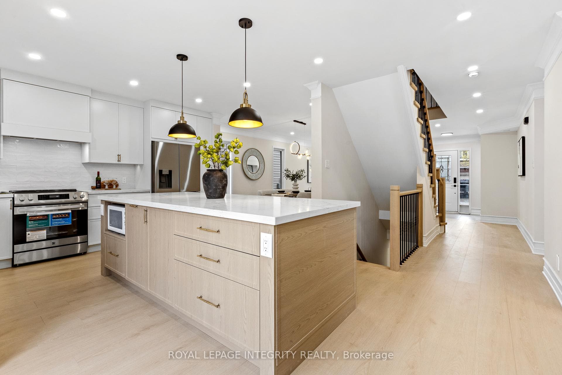 1031 Unicorn Avenue photo 11