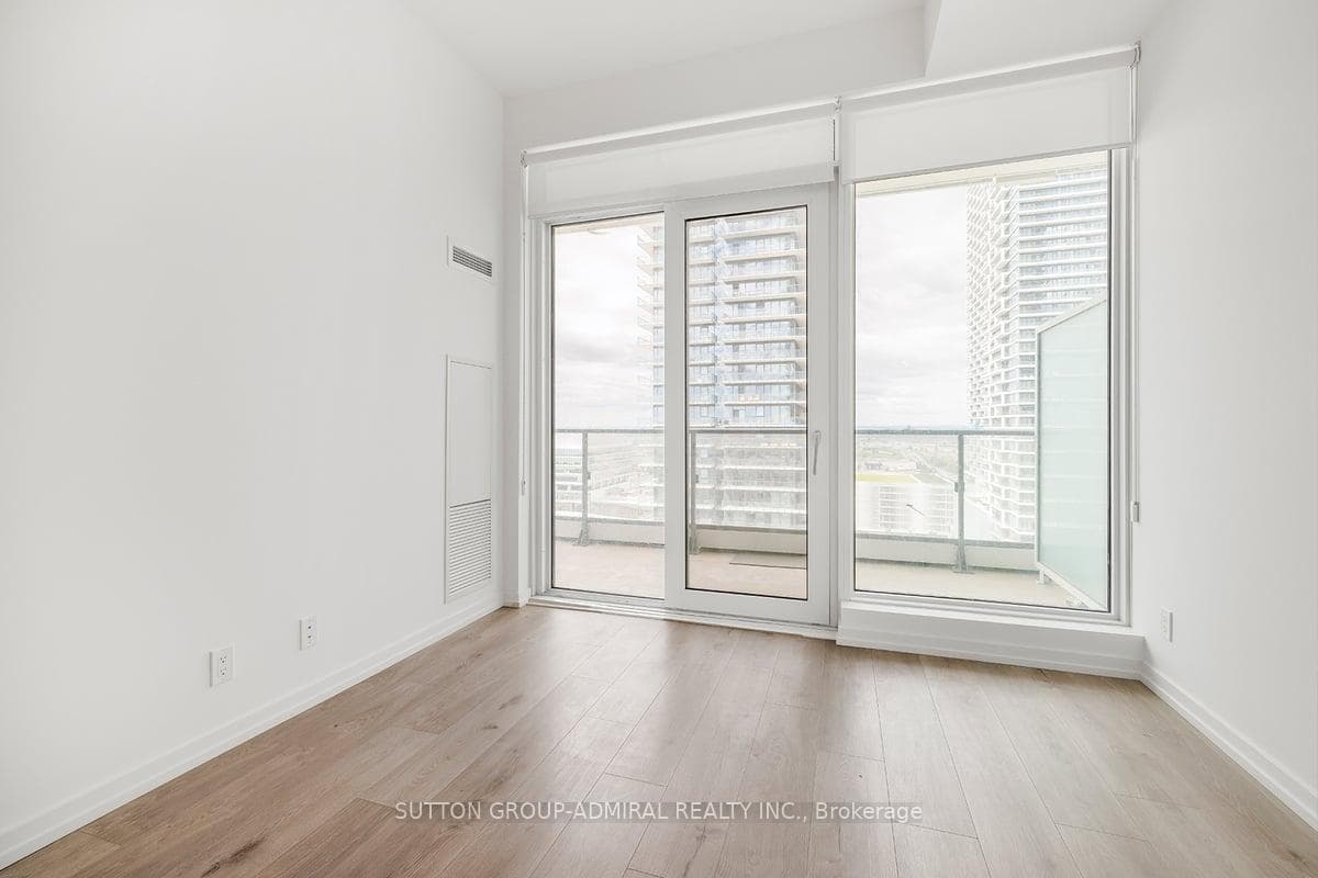 7890 Jane Street Unit 1703 photo 9