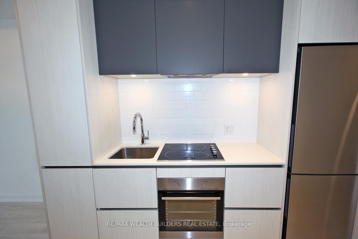 34 Tubman Avenue Unit 701E photo 14