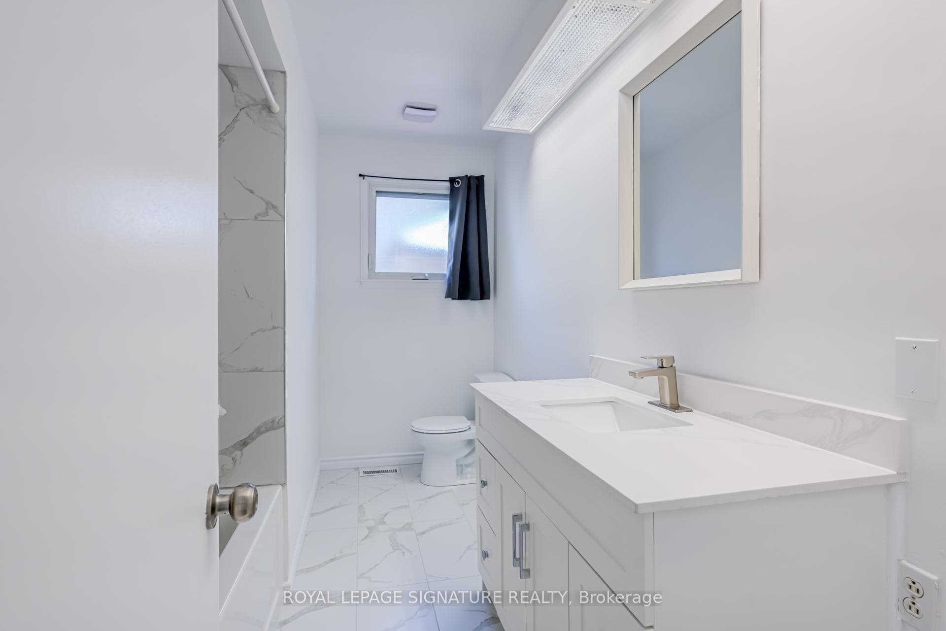 141 Oakmeadow Boulevard Unit Main photo 29