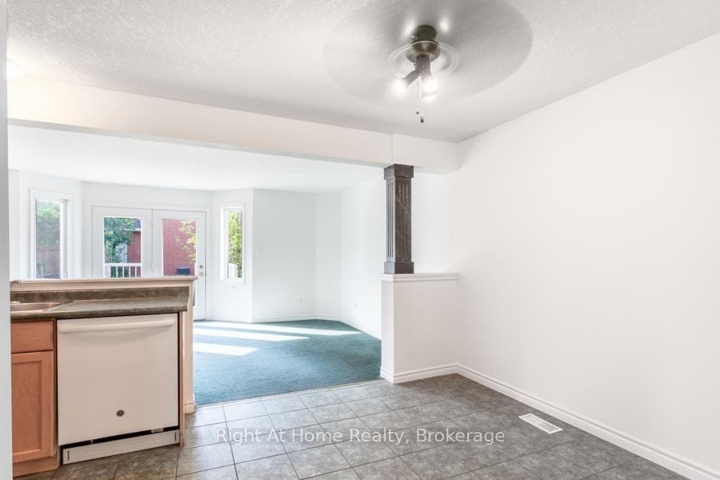75 Terraview Crescent photo 10