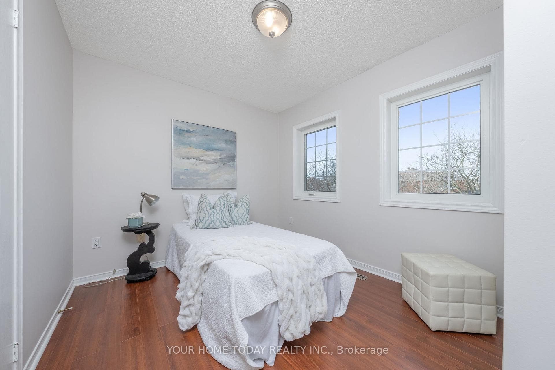 62 Davis Crescent photo 30