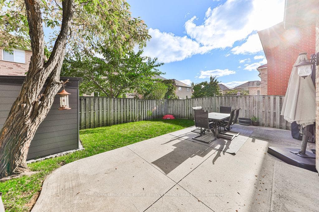 3228 Bruzan Crescent photo 28