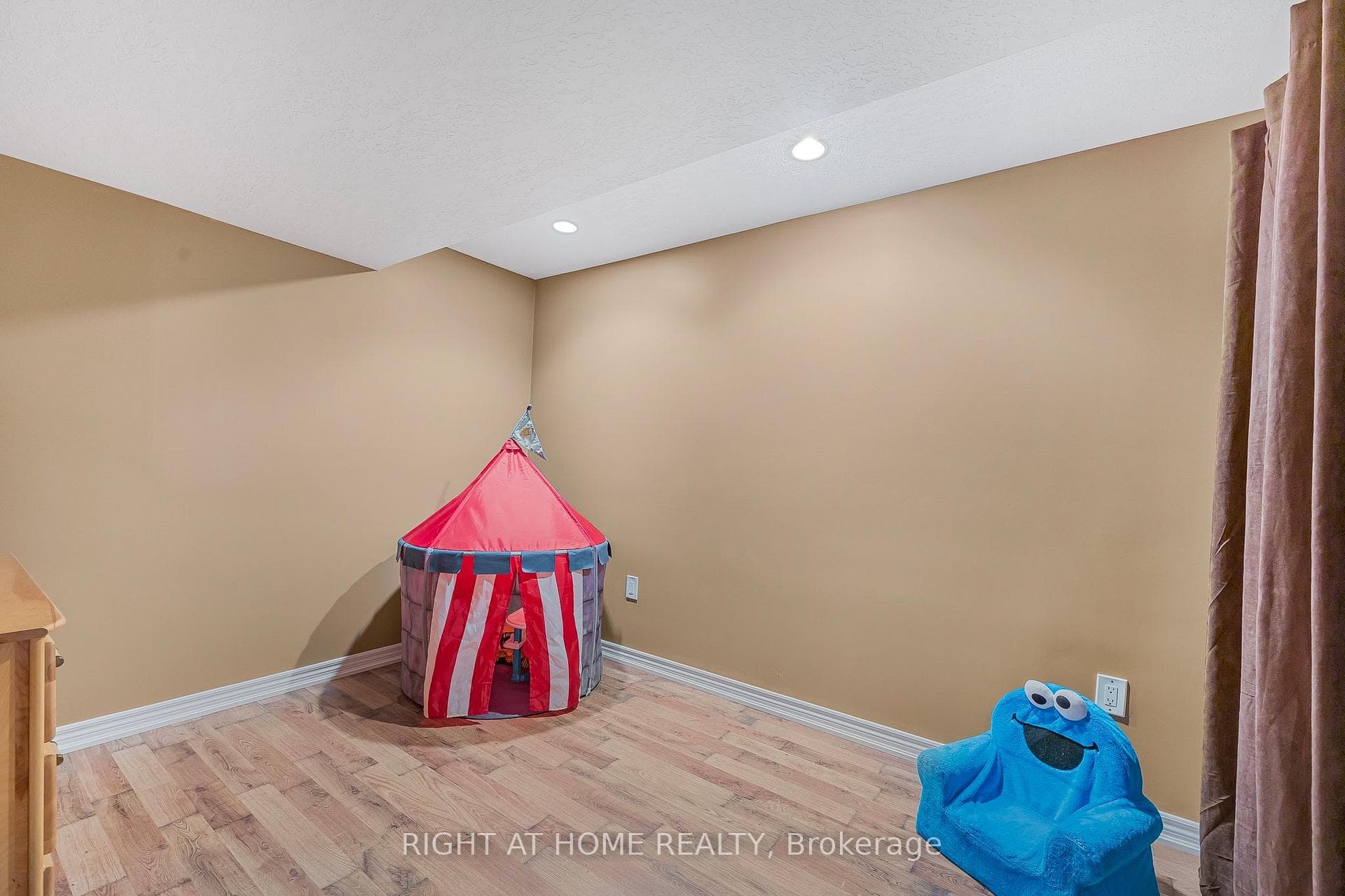 Play Room or Office w/ recessed Lighting + Closet