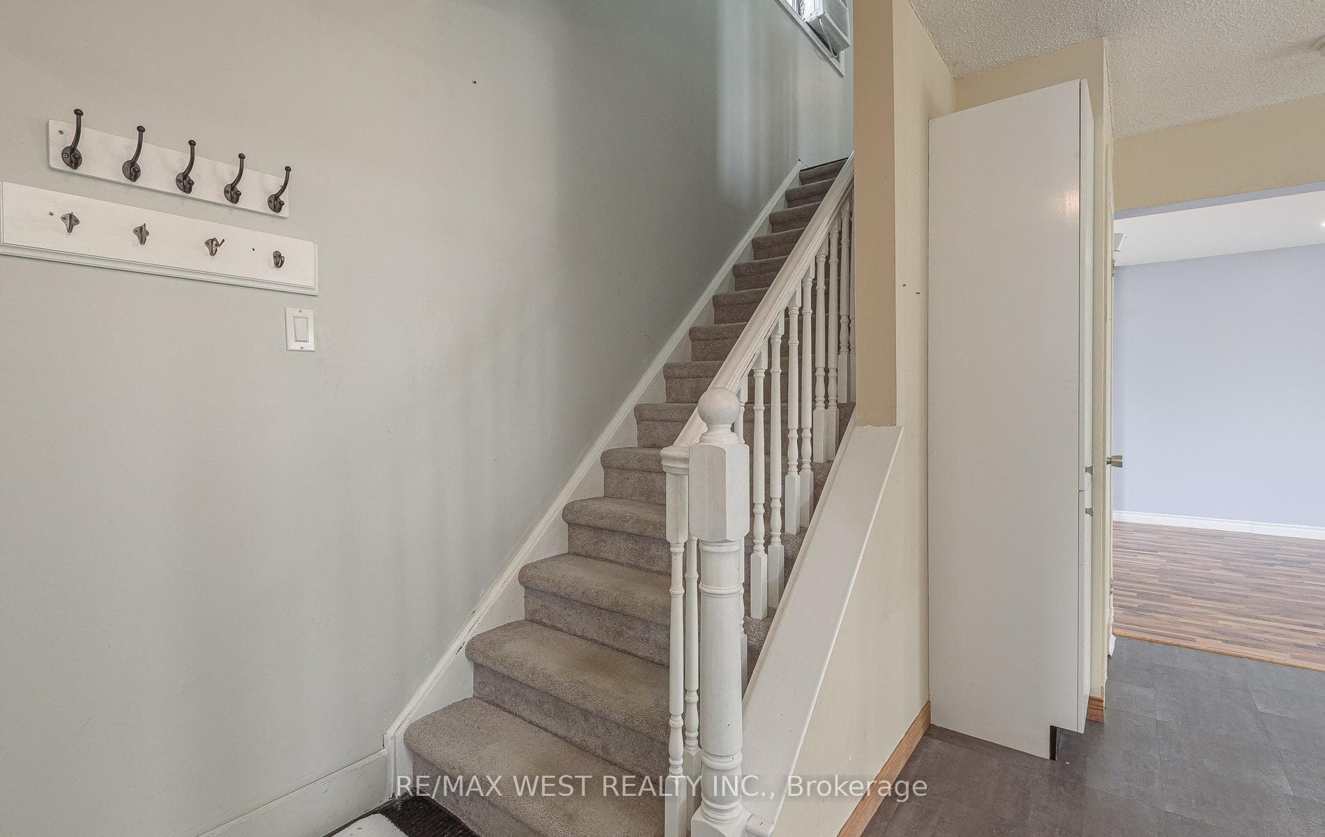 22 Josephine Court photo 6