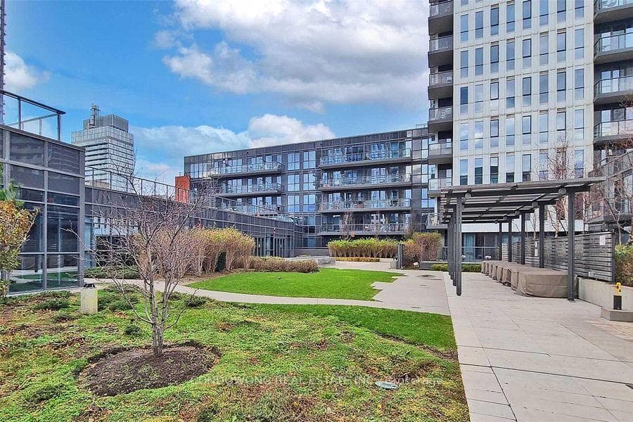 55 Regent Park Boulevard Unit 407 photo 17