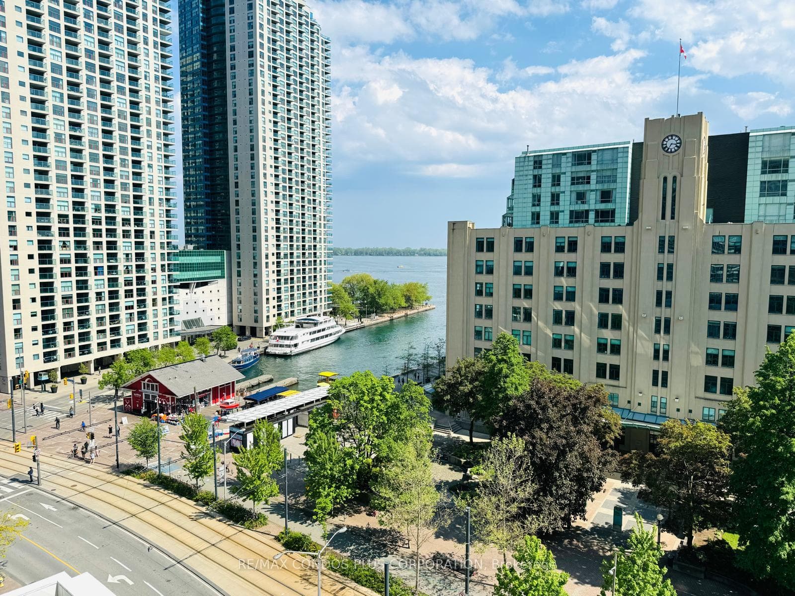 208 Queens Quay W. N/A Unit 904 photo 2