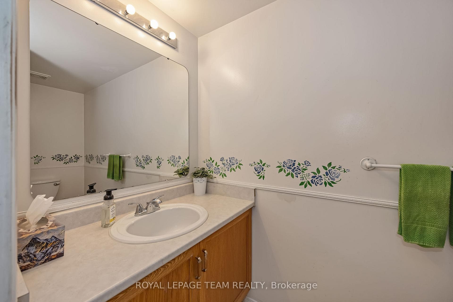 23 Roblyn Way photo 7