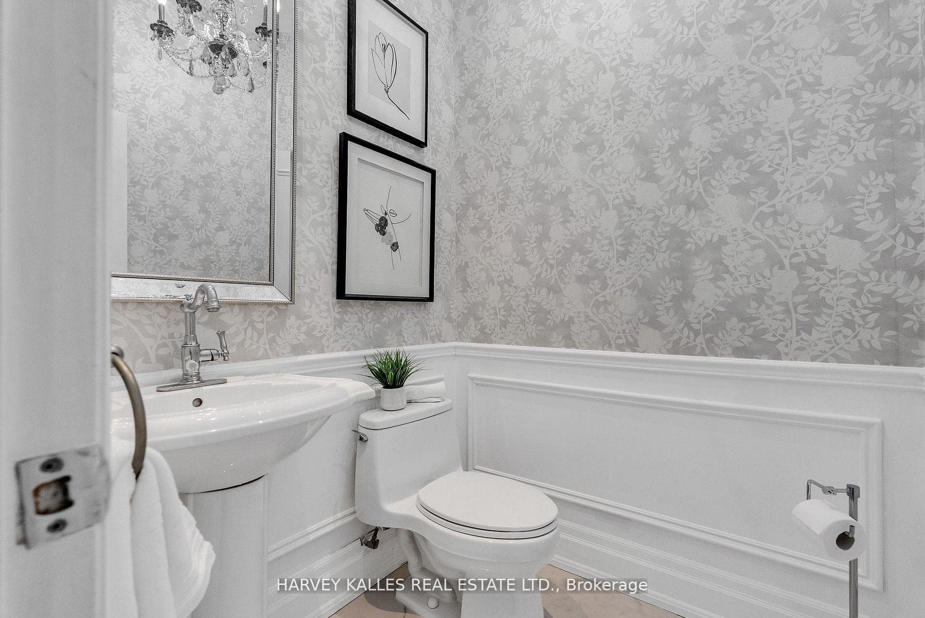 51 York Mills Road Unit 313 photo 16