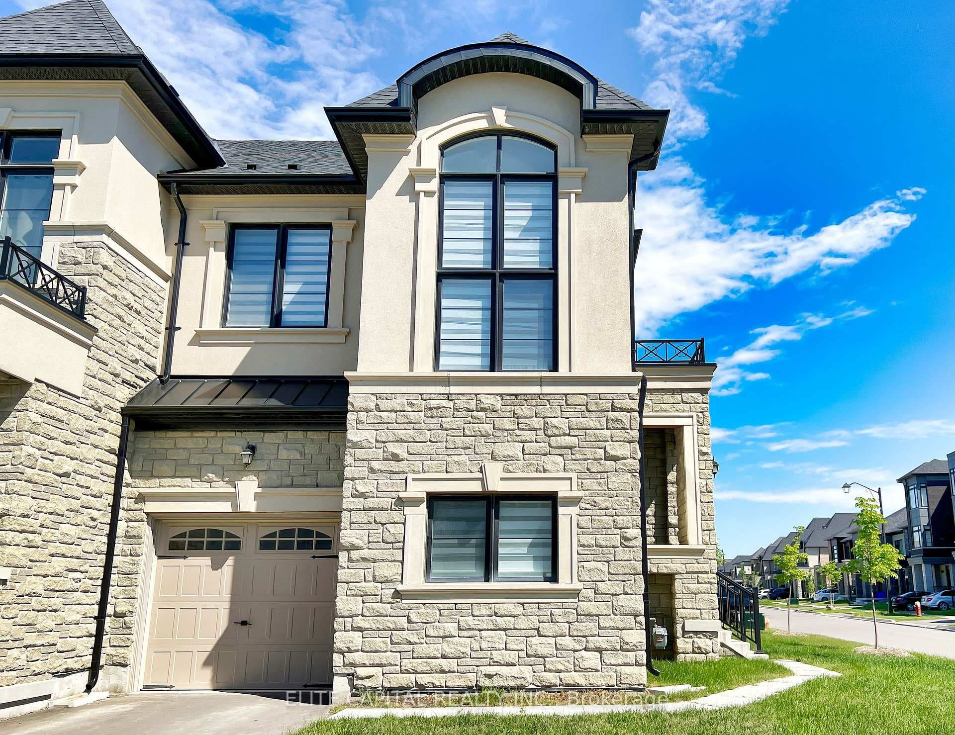 25 Hilts Drive photo 2