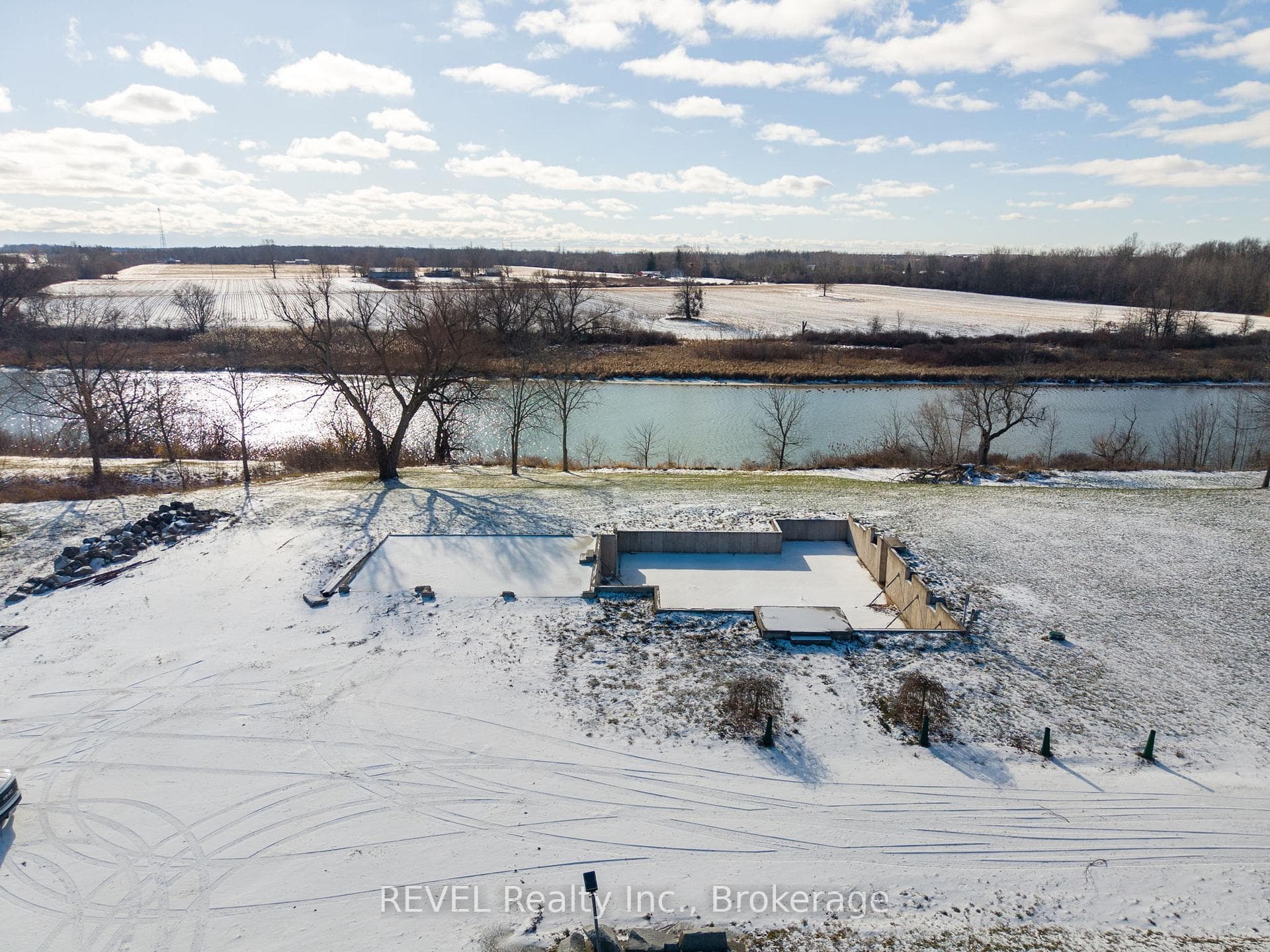 1373 Chippawa Creek Road photo 23