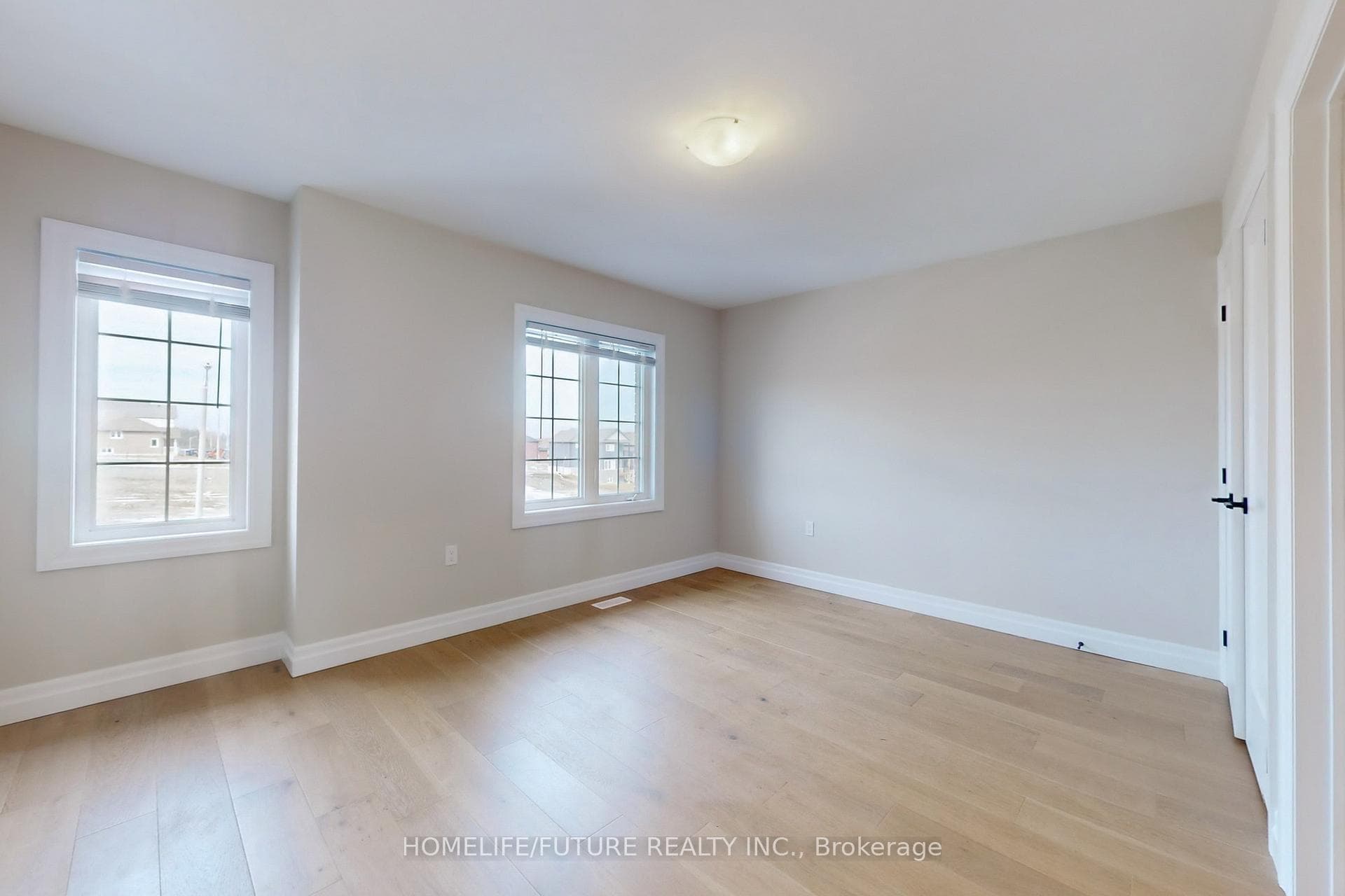 229 O'Neil Street photo 25