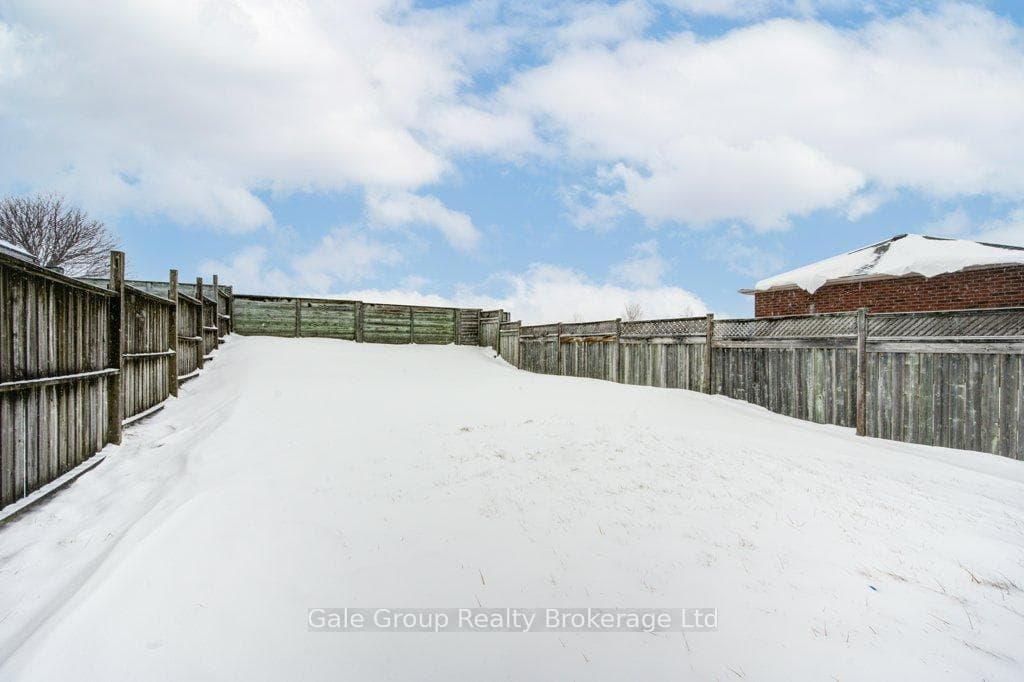 711 Southwood Way photo 44