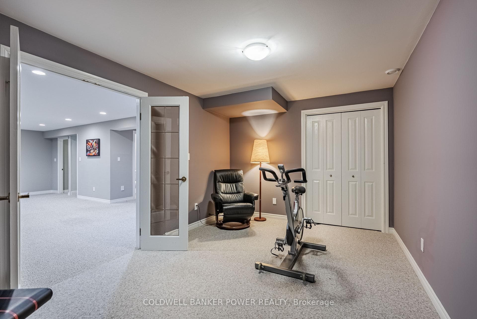 40 QUINELLA Drive Unit 1 photo 42