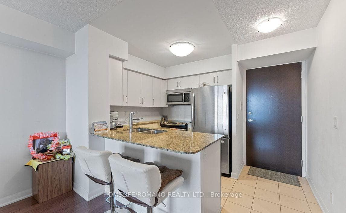 215 Sherway Gardens Road Unit 1008 photo 3