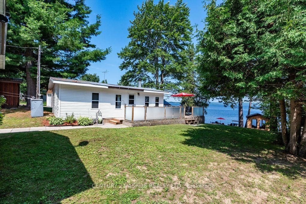 747 Rock Point Lane photo 14