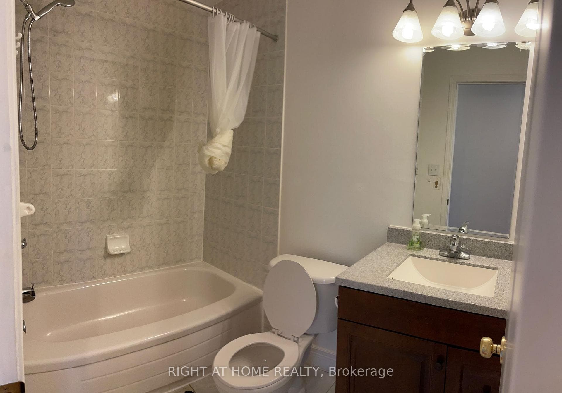 5980 Whitehorn Avenue Unit 152 photo 11