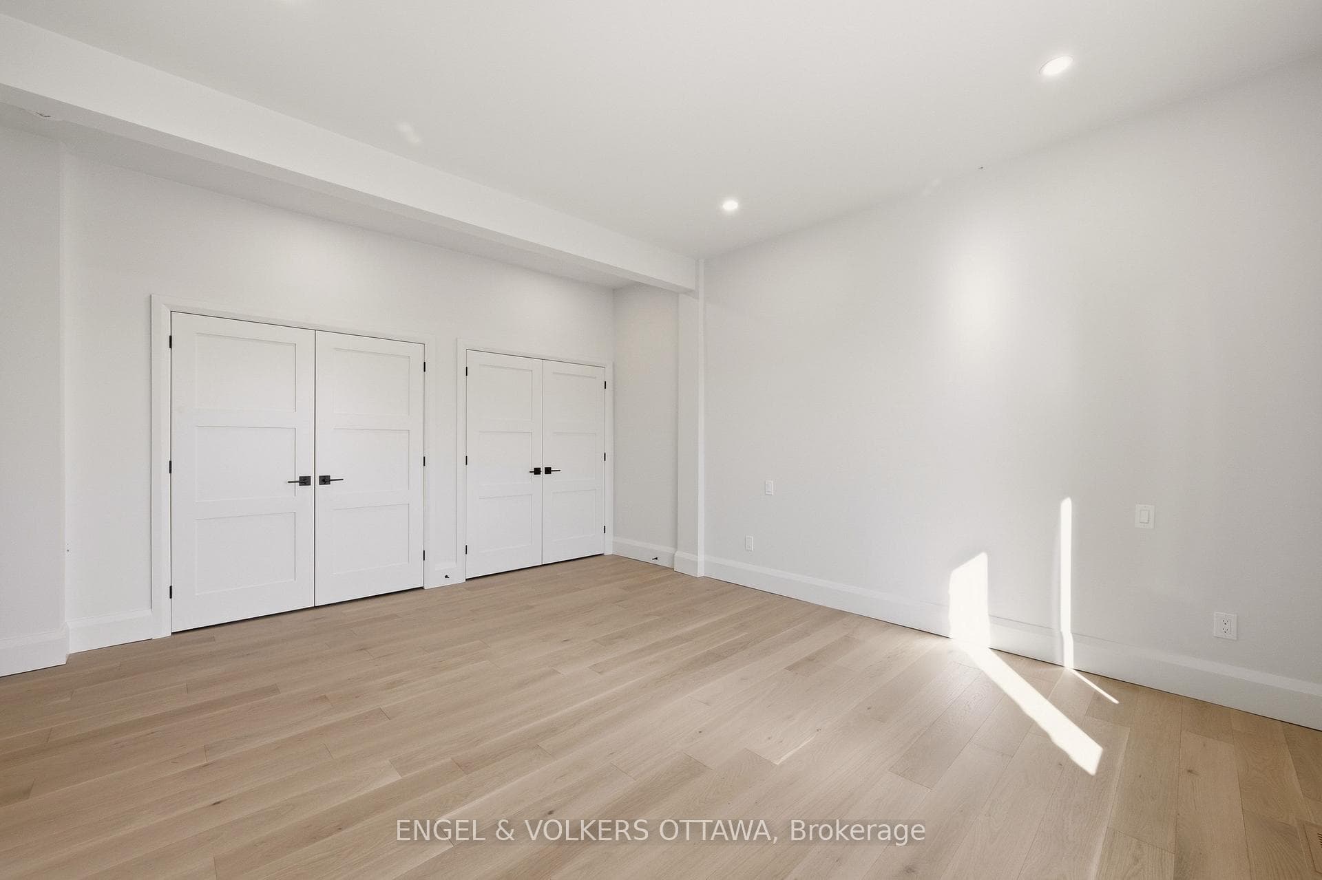 35 MacKay Street photo 32