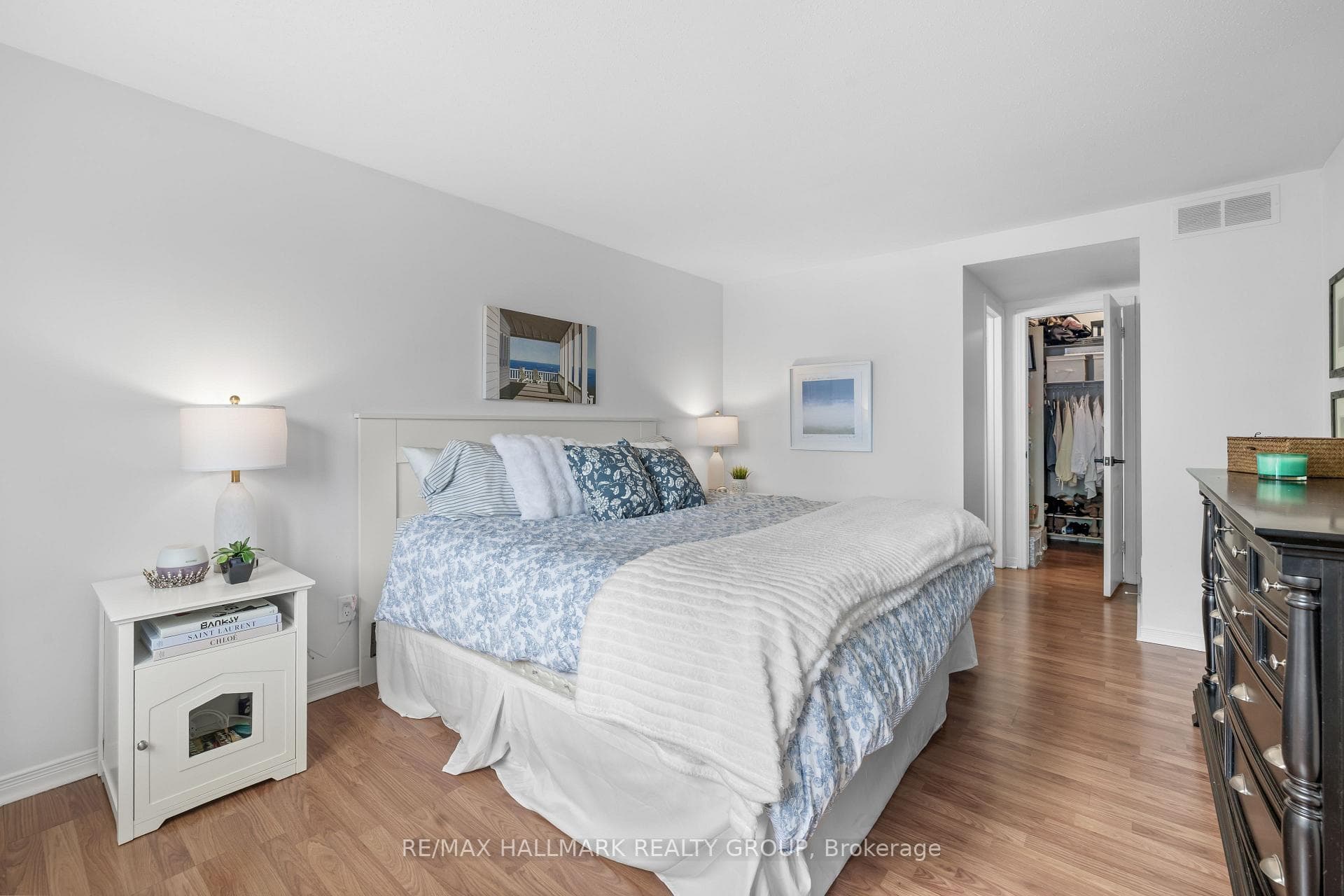 652 Thicket Way photo 30
