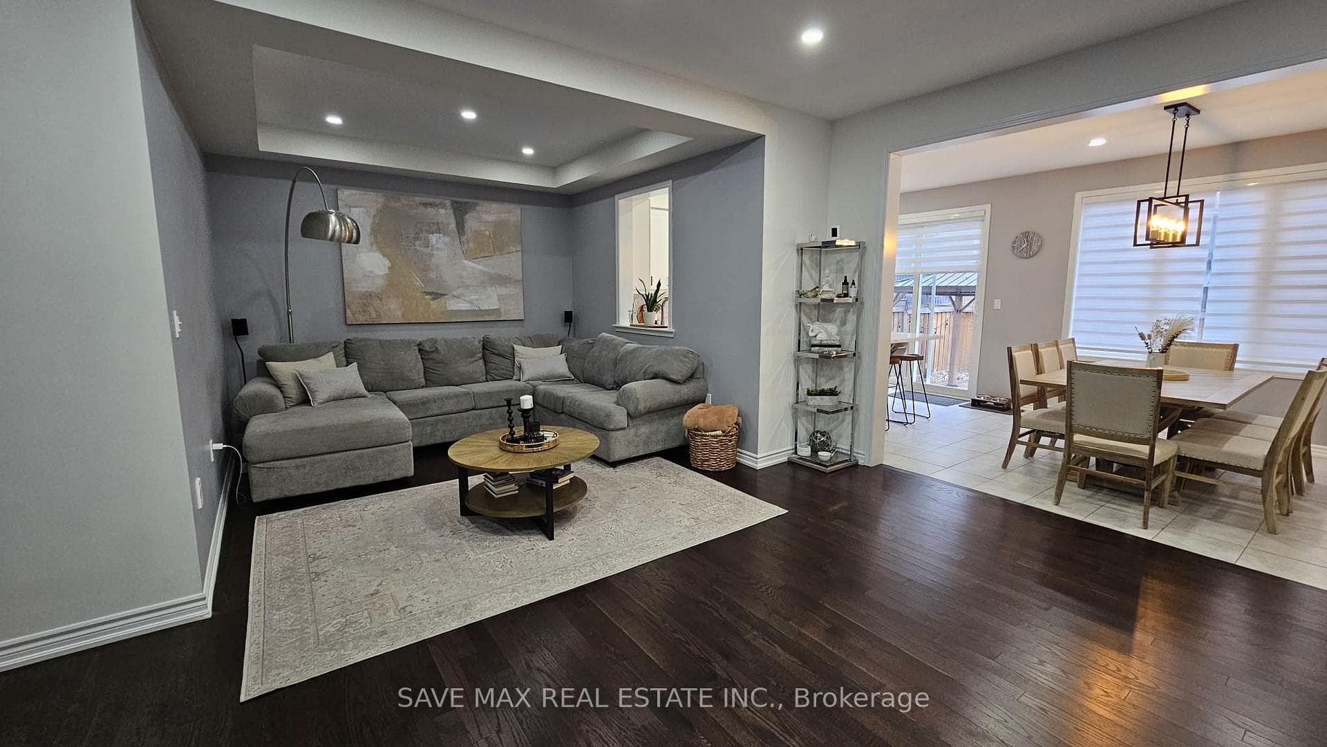 105 Whitlock Avenue Unit Upper photo 5