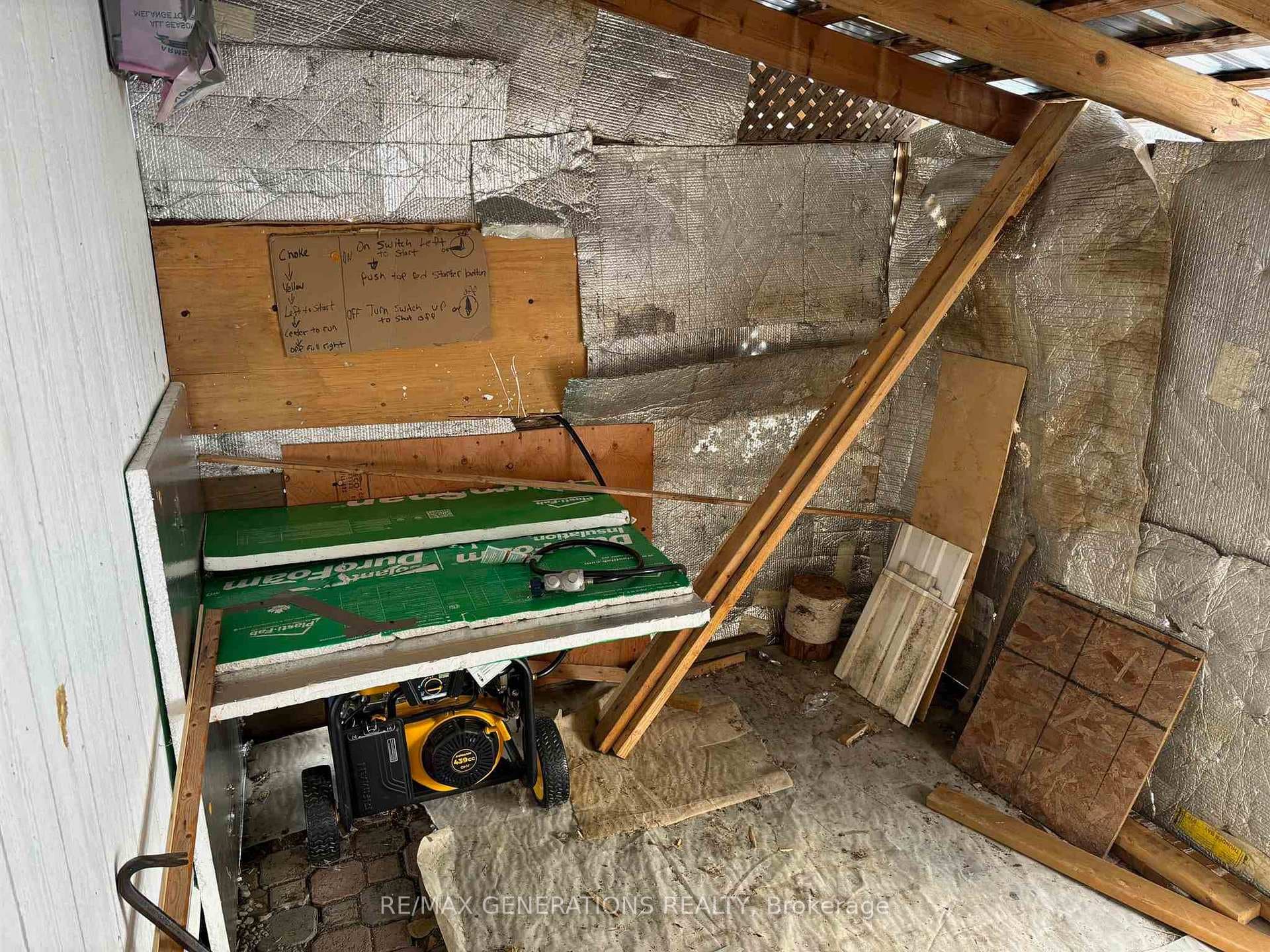 89 Earl Road photo 17