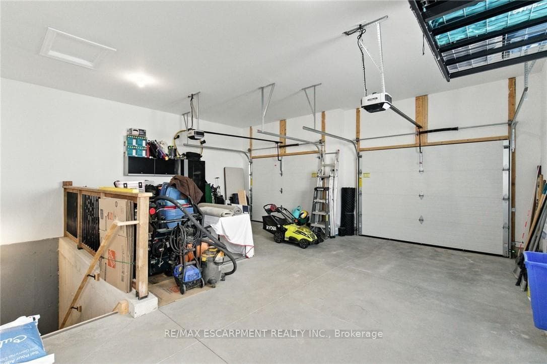 270 Charles Street photo 40