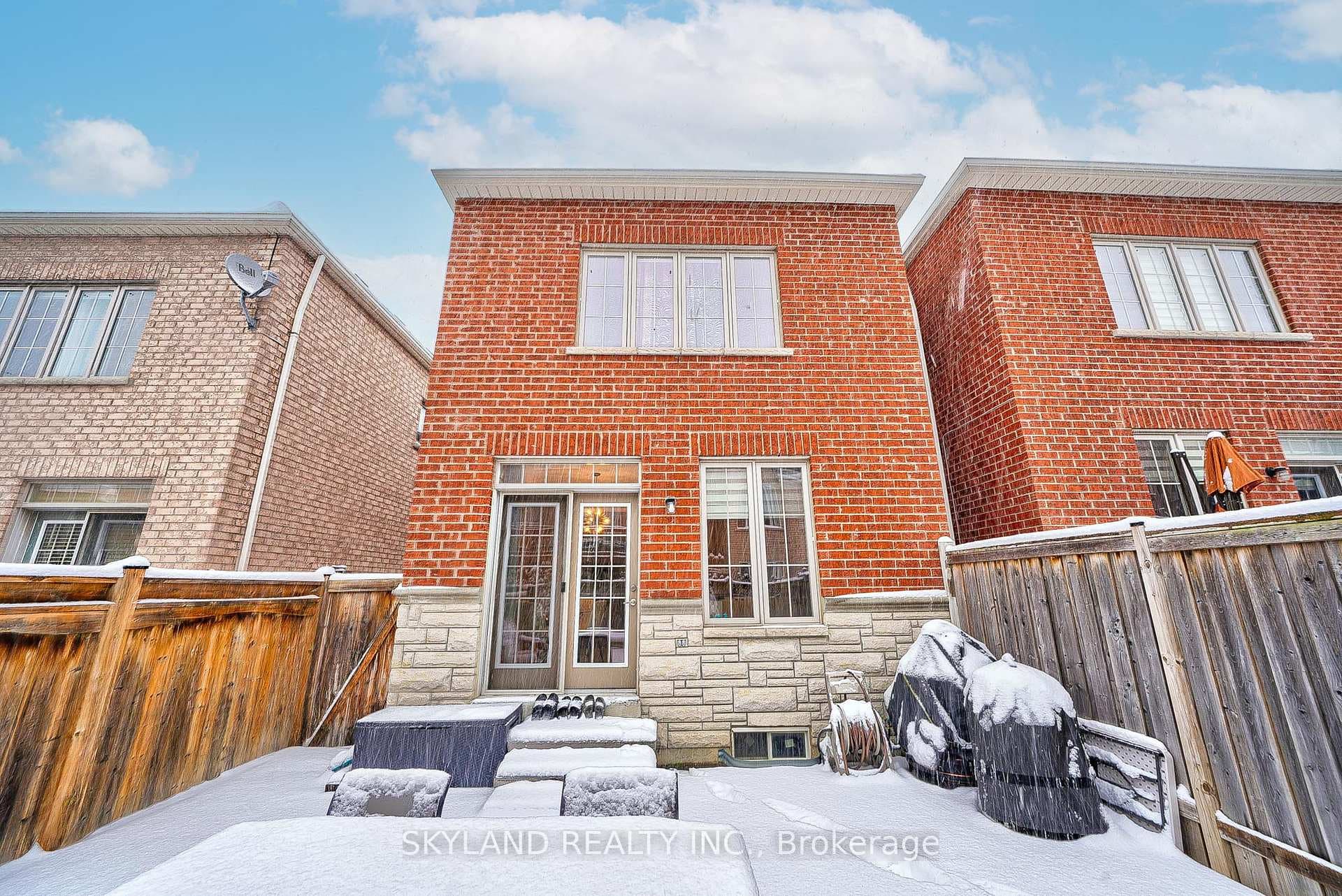 77 Bristlewood Crescent photo 23