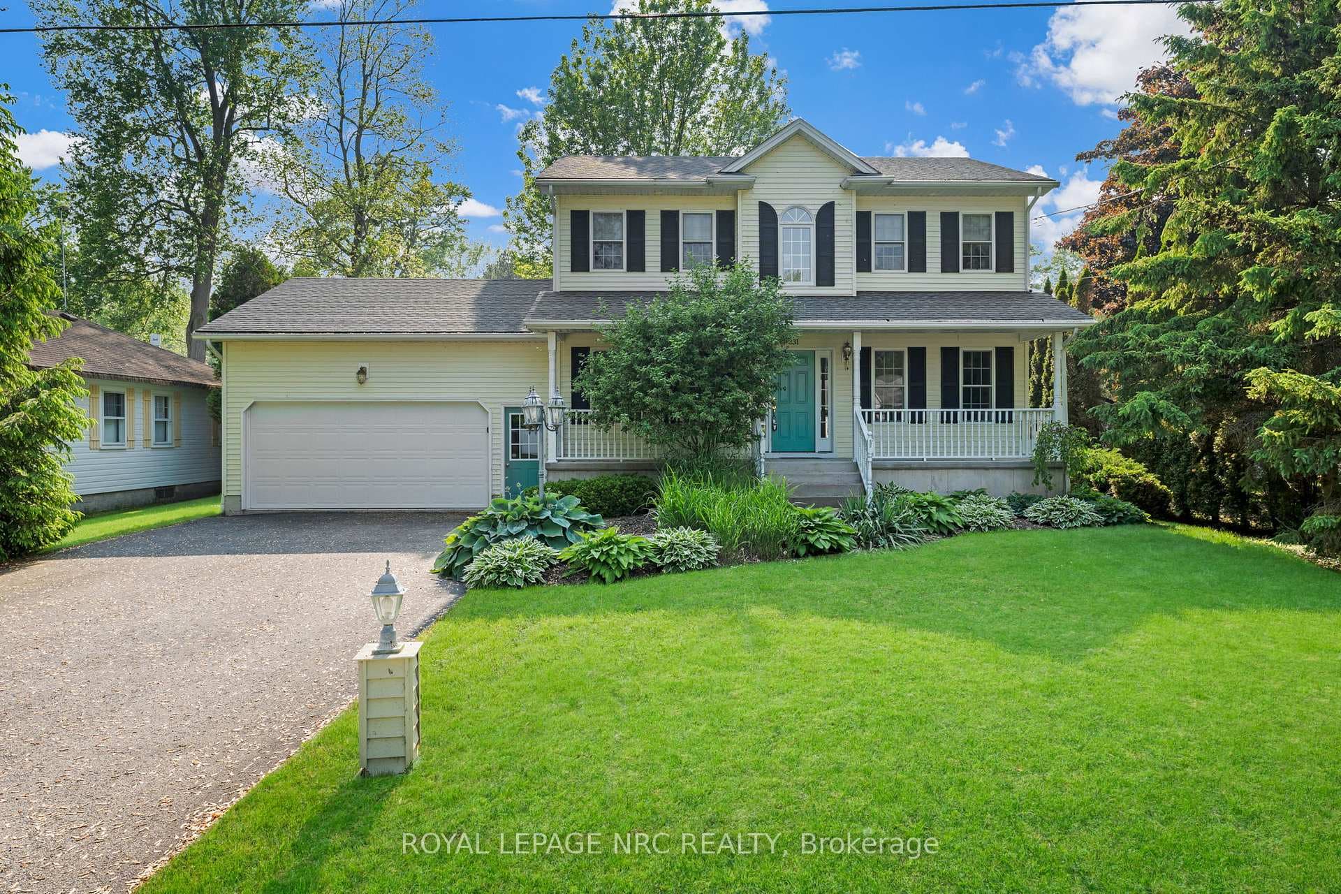 331 Cherryhill Boulevard photo 2