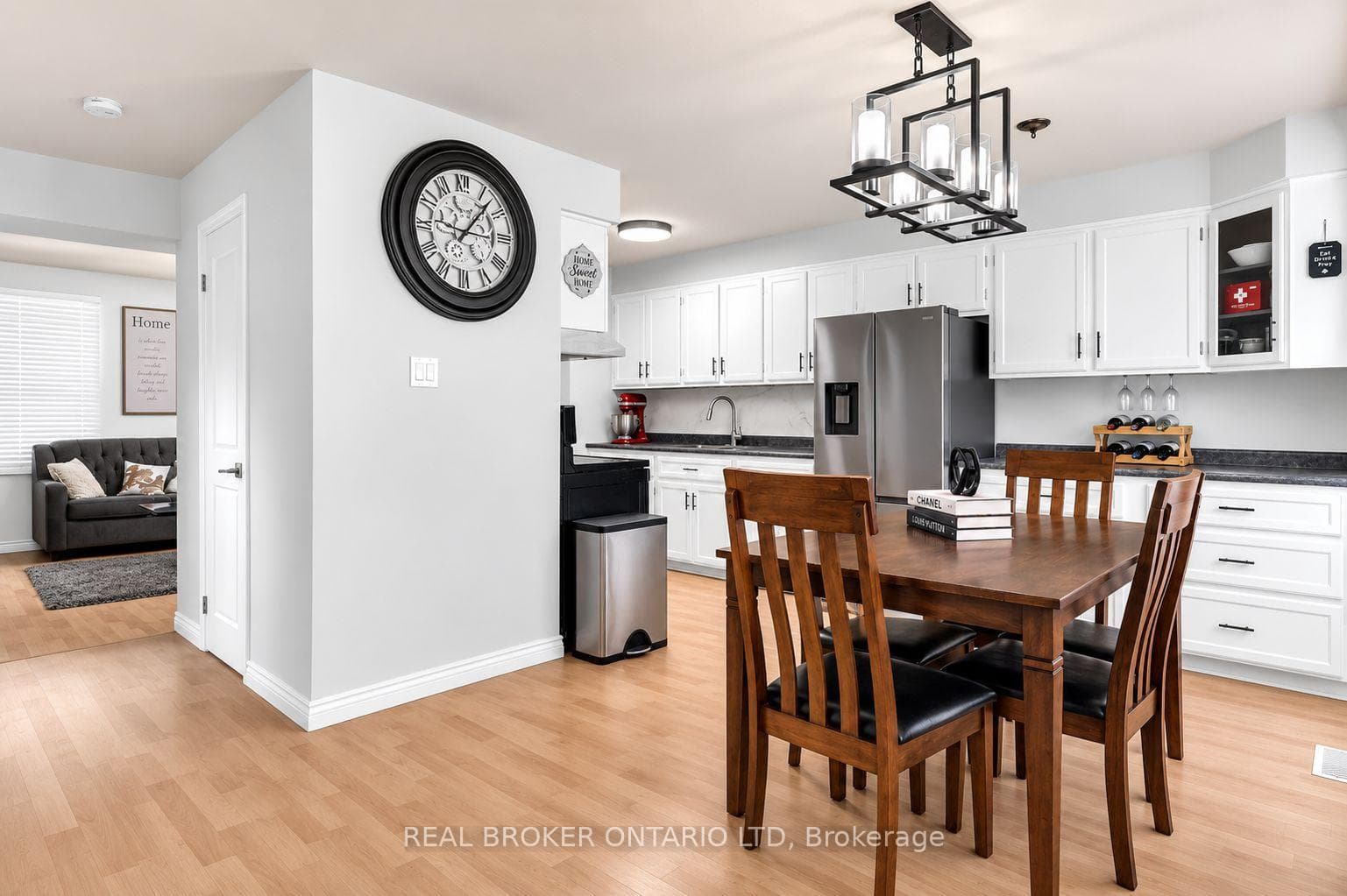60 Tilipe Road photo 7