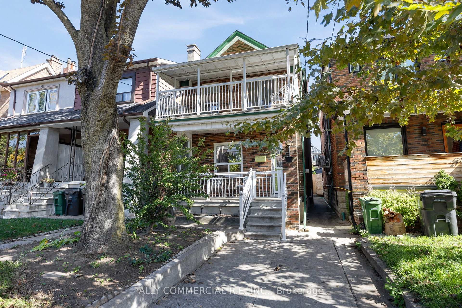29 Harvie Avenue photo 1
