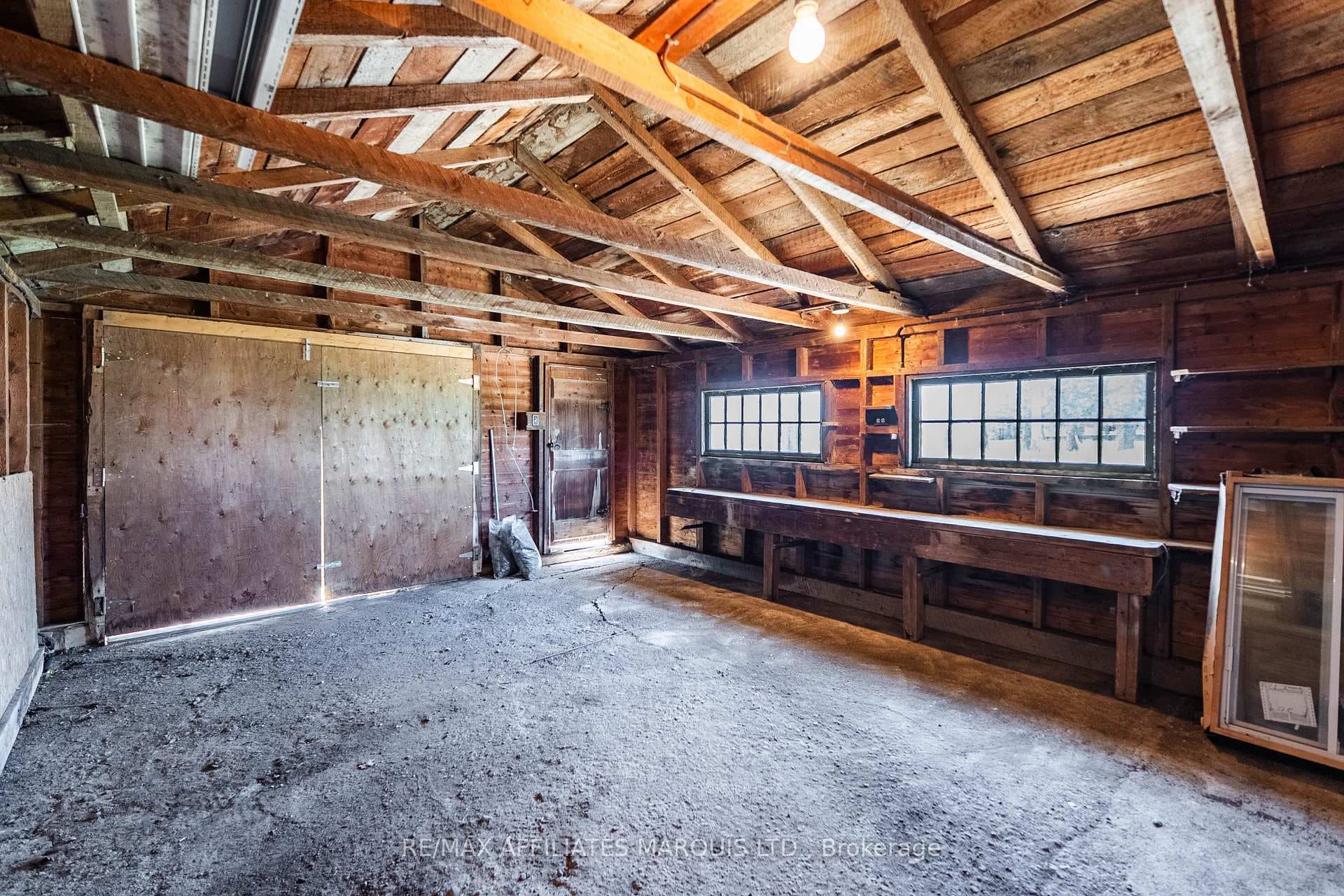21495 Brodie Road photo 39
