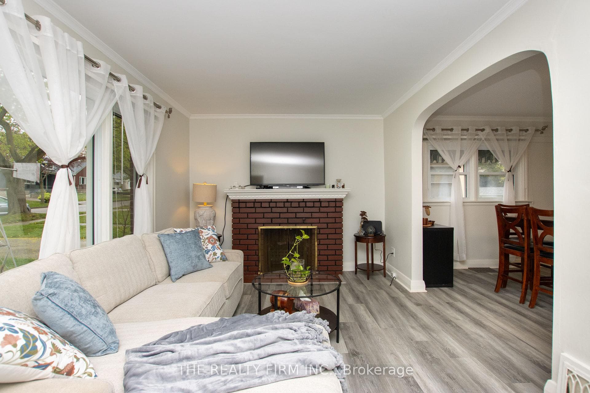 1319 Wilton Avenue photo 5