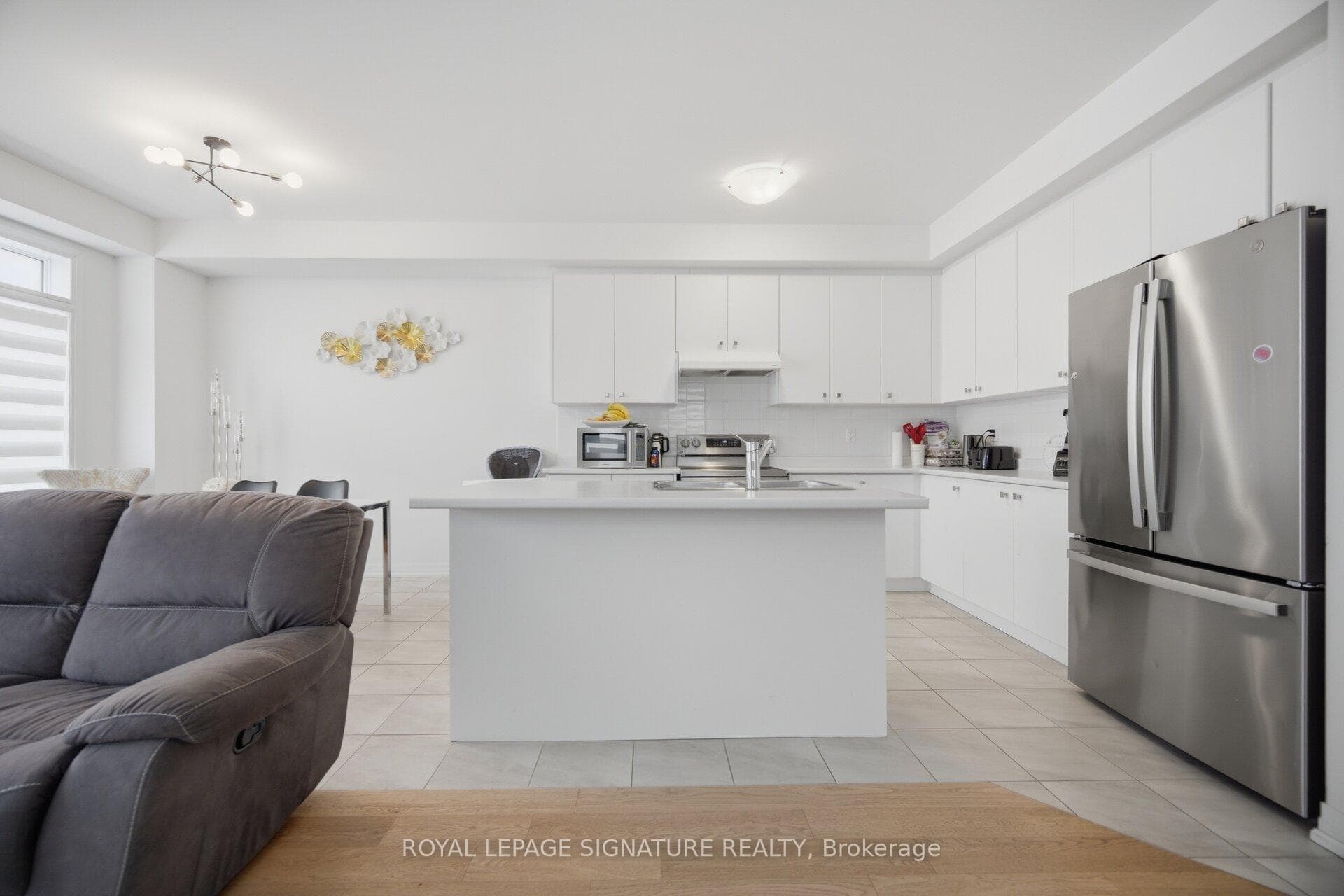 240 Velvet Way photo 21