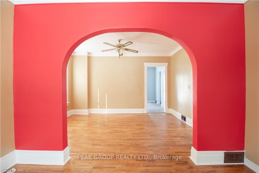 4747 FOURTH Avenue photo 14