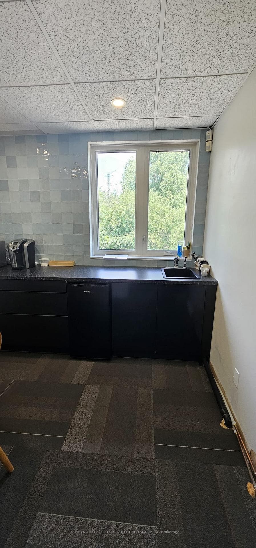 8300 Yonge Street Unit 201 photo 6