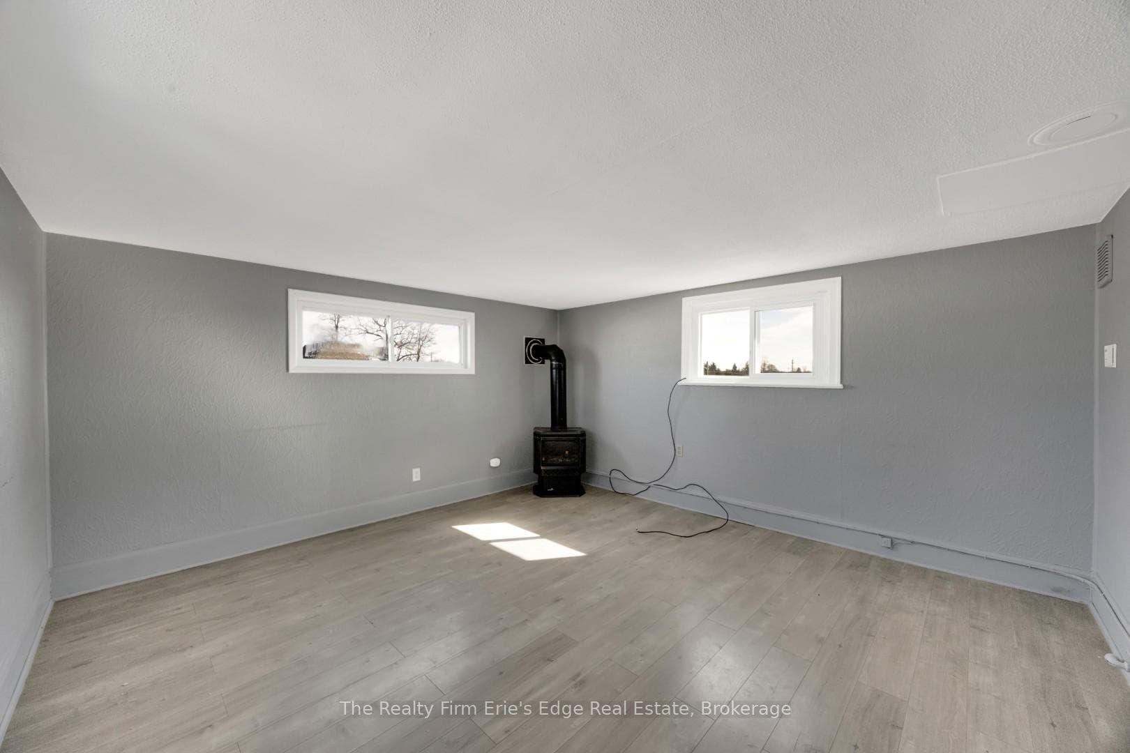 60 King Street photo 28