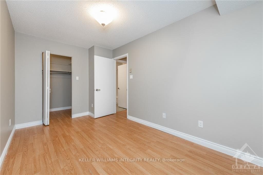 170 SALTER Crescent photo 24