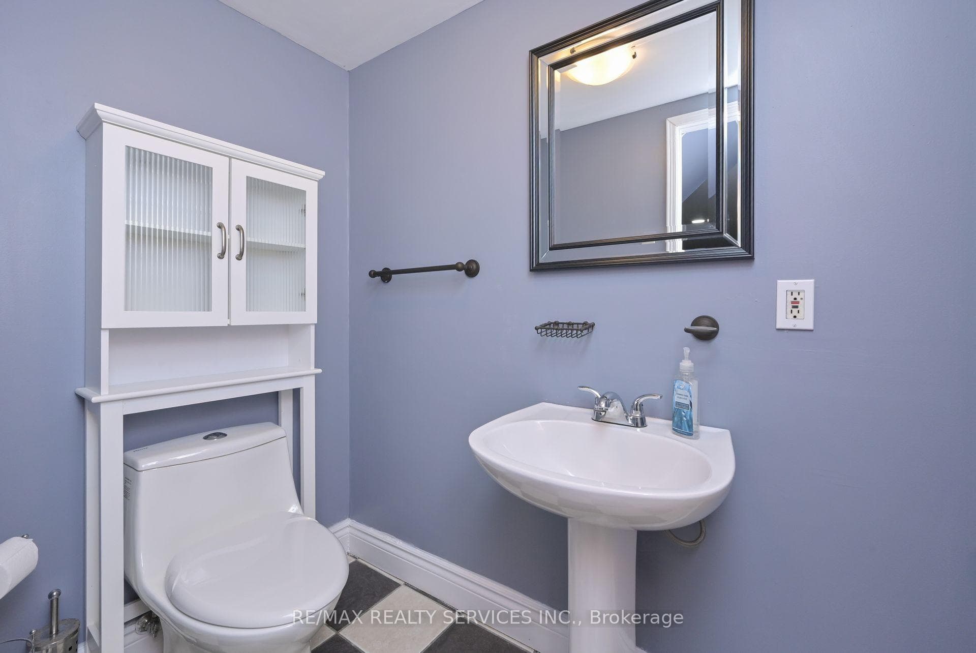 5 Hedgeson Court photo 26