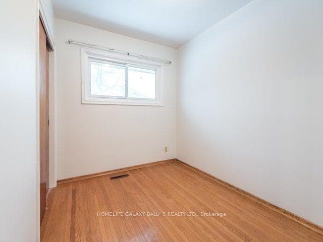 427 Fairleigh Avenue photo 9