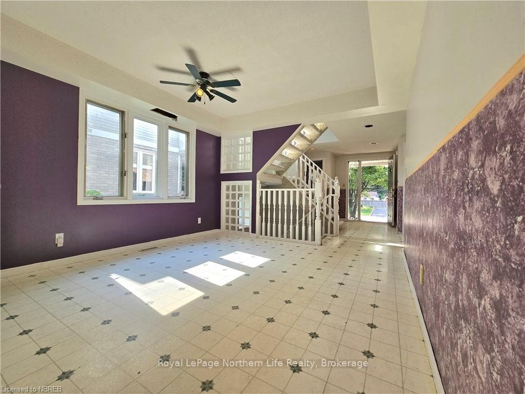 668 TACKABERRY Drive photo 10