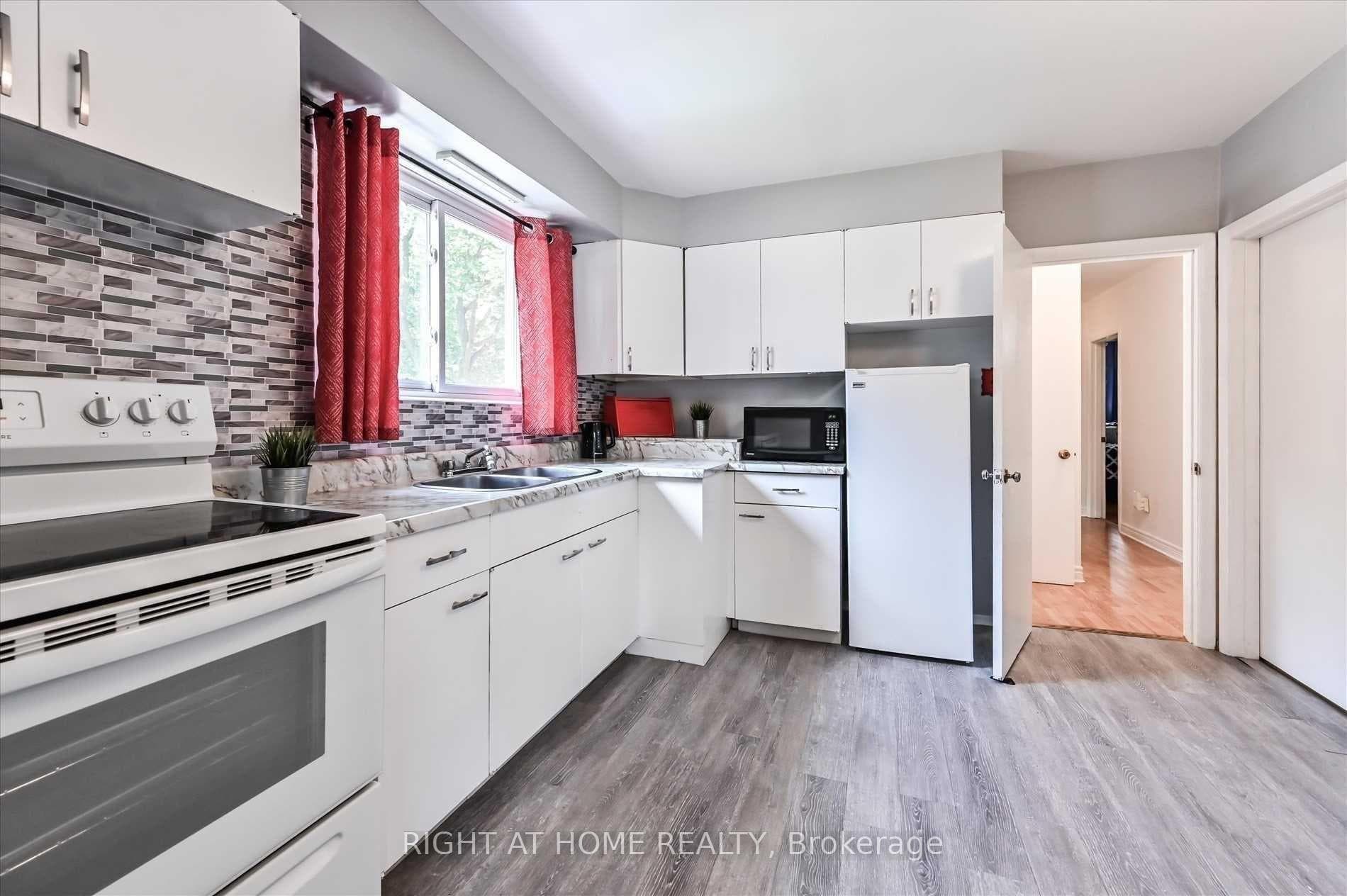1141 Flagship Drive photo 7